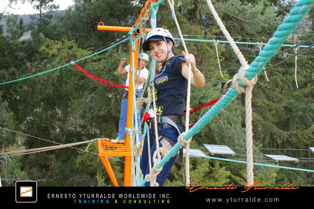 Cuerdas Altas | Team Building Empresarial para desarrollar liderazgo y sinergia de grupo